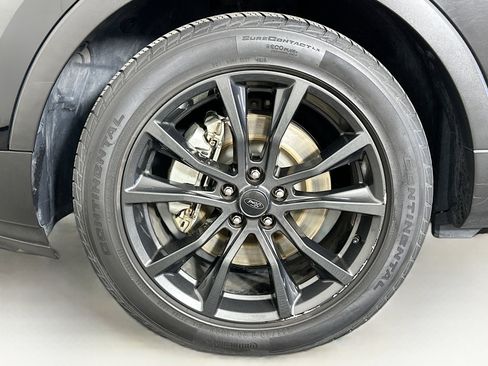 Used 2017 Ford Explorer XLT w/ Equipment Group 202A image 11