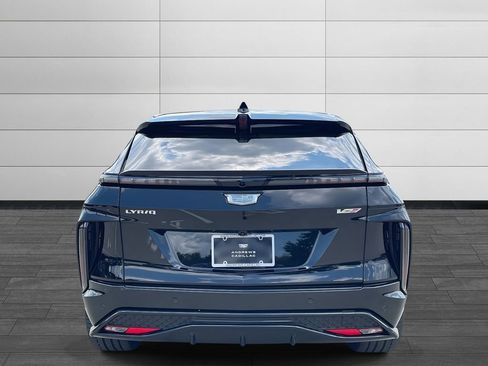 New 2026 Cadillac Lyriq V image 4
