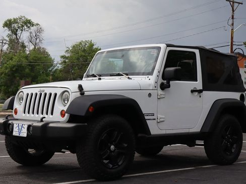 Used 2011 Jeep Wrangler Sport image 11