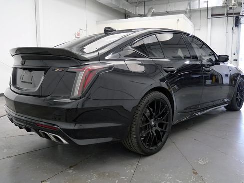 Used 2023 Cadillac CT5 V w/ Platinum Package AWD/4WD image 7