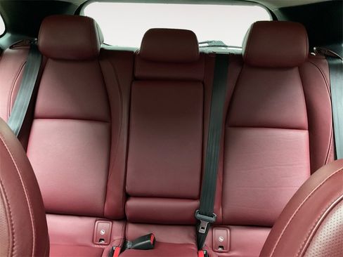 Used 2022 MAZDA CX-30 AWD 2.5 S w/ Preferred Package image 12