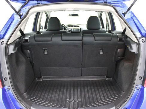 Used 2018 Honda Fit LX image 9