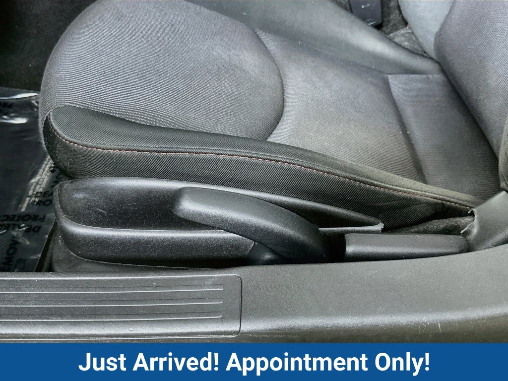 Used 2014 MAZDA MX-5 Miata Club RWD image 19