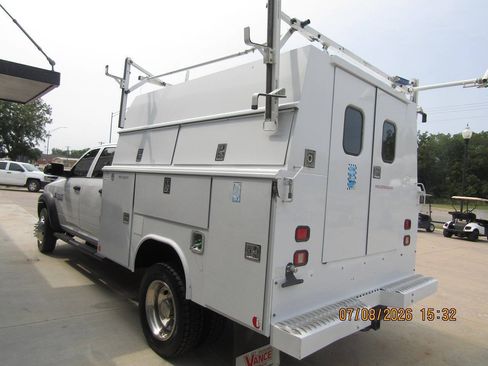Used 2016 RAM 5500 Tradesman AWD/4WD image 7