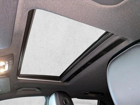 Used 2022 Mercedes-Benz GLE 53 AMG AMG GLE 53 image 17