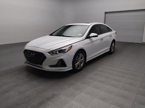 Used 2018 Hyundai Sonata Limited FWD image 13