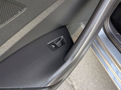 Used 2024 Volkswagen Jetta S image 28