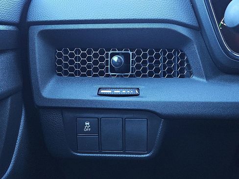 Certified 2025 Honda CR-V Sport image 23