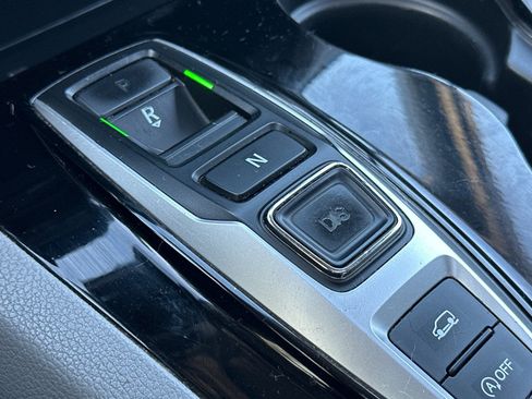 Used 2016 Honda Pilot Elite image 23