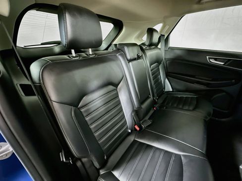 Used 2023 Ford Edge SEL AWD/4WD image 24