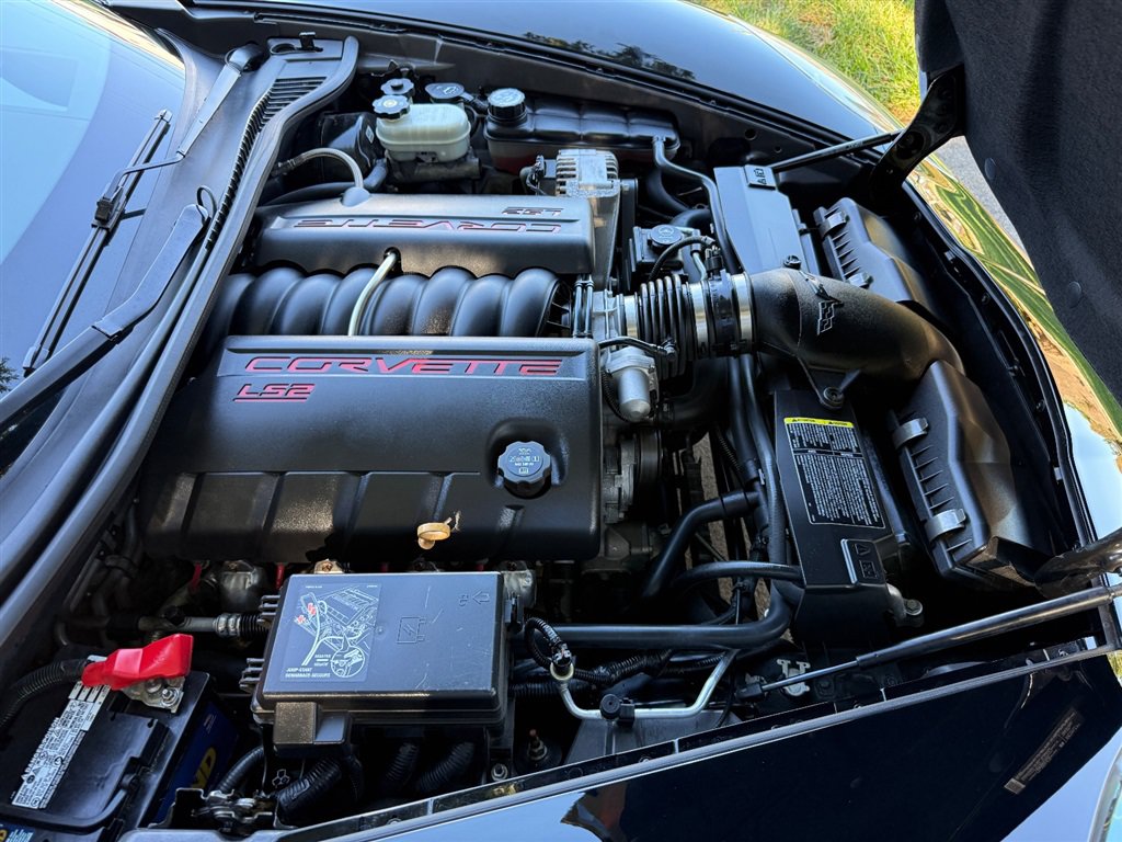 Used 2007 Chevrolet Corvette Coupe w/ Preferred Equipment Group RWD image 65