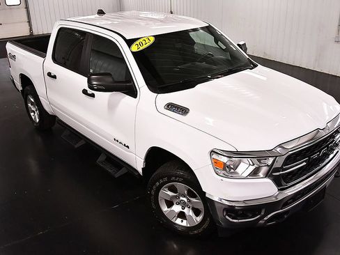 Used 2023 RAM 1500 Big Horn AWD/4WD image 15