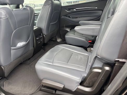 Used 2024 Buick Enclave Premium FWD image 22