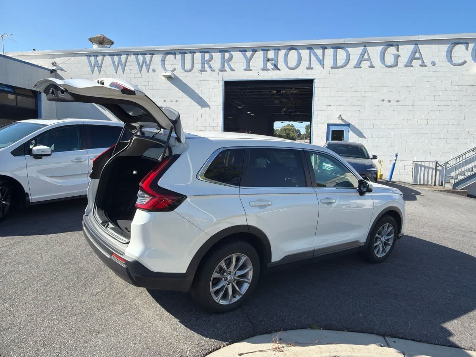 Used 2025 Honda CR-V EX image 12