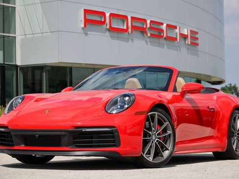 Certified 2024 Porsche 911 Cabriolet image 6