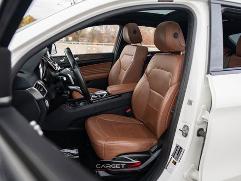 Used 2019 Mercedes-Benz GLE 43 AMG 4MATIC image 14