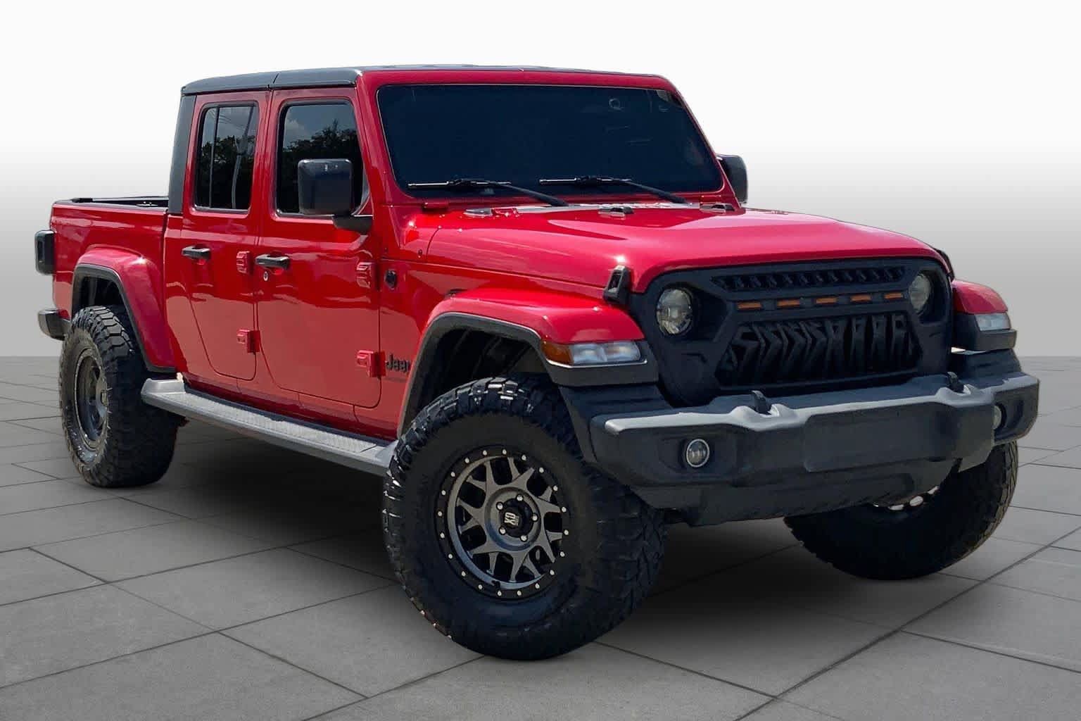 Used 2020 Jeep Gladiator Sport w/ Quick Order Package 24S AWD/4WD image 3