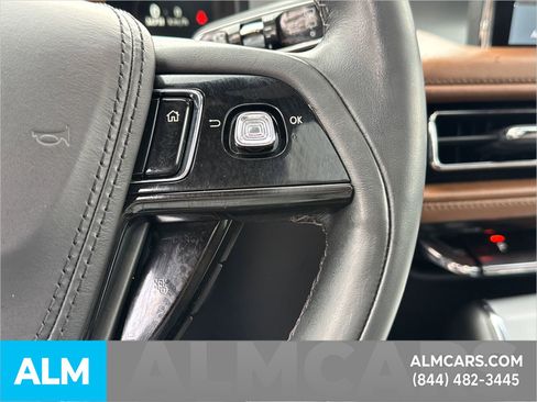 Used 2023 Lincoln Aviator Reserve w/ Equipment Group 201A image 34