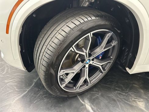 Used 2021 BMW X5 xDrive45e w/ M Sport Package image 33