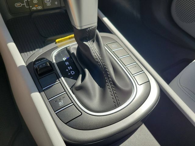 New 2026 Hyundai Kona SEL Sport FWD image 17