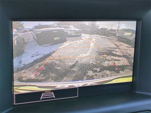 Certified 2022 GMC Terrain SLE w/ Driver Convenience Package image 15