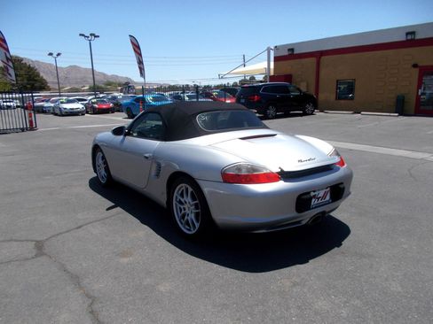 Used 2004 Porsche Boxster RWD image 5