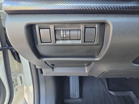 New 2025 Subaru Crosstrek 2.5i Premium image 21