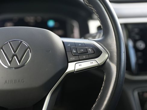 Used 2022 Volkswagen Atlas SE w/ Panoramic Sunroof Package image 22