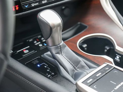 Used 2022 Lexus RX 350 FWD w/ Premium Package image 23