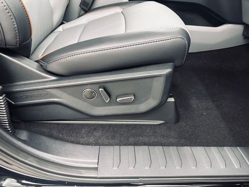 New 2025 Ford F150 Lariat w/ Equipment Group 502A High image 14