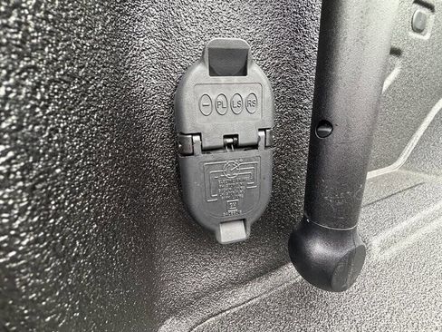 Used 2024 GMC Sierra 2500 Denali w/ Denali Reserve Package image 24