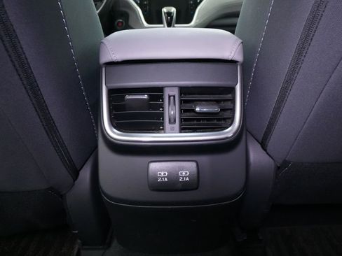 Used 2022 Subaru Outback Premium AWD/4WD image 19