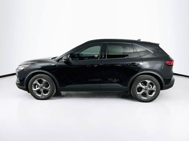 Certified 2025 Ford Escape ST-Line FWD image 3