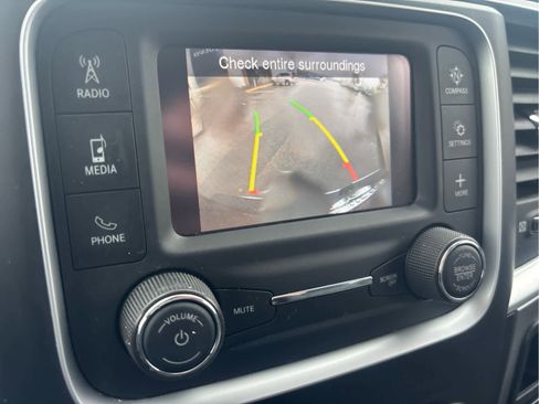 Used 2024 RAM 1500 Classic SLT image 11