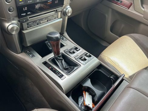 Used 2011 Lexus GX 460 Premium AWD/4WD image 34