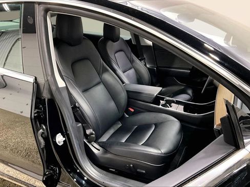Used 2019 Tesla Model 3 Long Range image 27