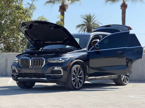 Used 2019 BMW X5 xDrive40i w/ Premium Package 2 AWD/4WD image 9