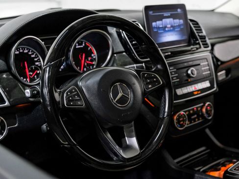 Used 2018 Mercedes-Benz GLE 43 AMG 4MATIC image 19