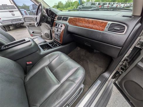 Used 2007 Chevrolet Tahoe LT w/ LT Preferred Equipment Group AWD/4WD image 20