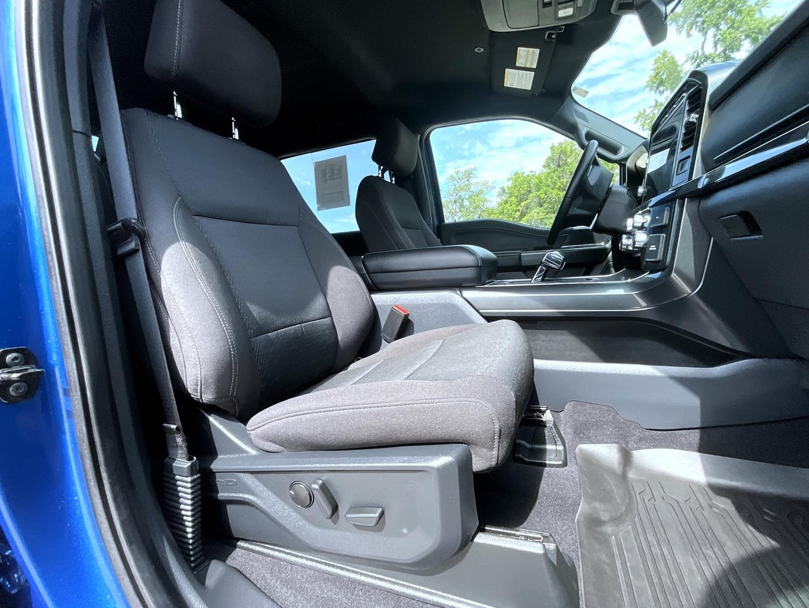 Used 2023 Ford F150 XLT w/ Equipment Group 302A High AWD/4WD image 19