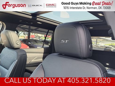 New 2026 Buick Enclave Sport Touring w/ Super Cruise Package FWD image 17
