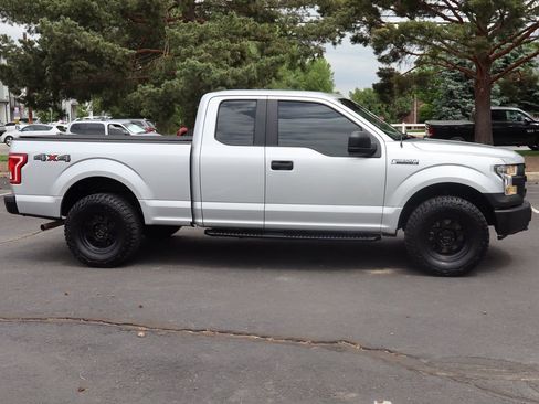 Used 2017 Ford F150 XL w/ XL Power Equipment Group AWD/4WD image 3