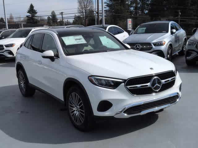 Certified 2026 Mercedes-Benz GLC 300 4MATIC image 2