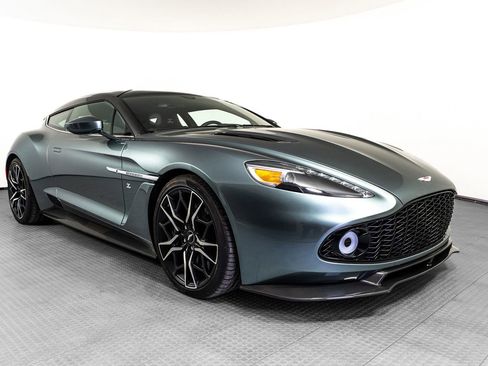 Used 2019 Aston Martin Vanquish Zagato image 12