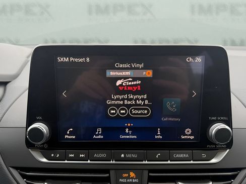 Used 2025 Nissan Altima 2.5 S FWD image 22