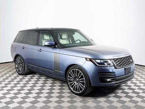 Used 2022 Land Rover Range Rover P525 Westminster Edition image 3
