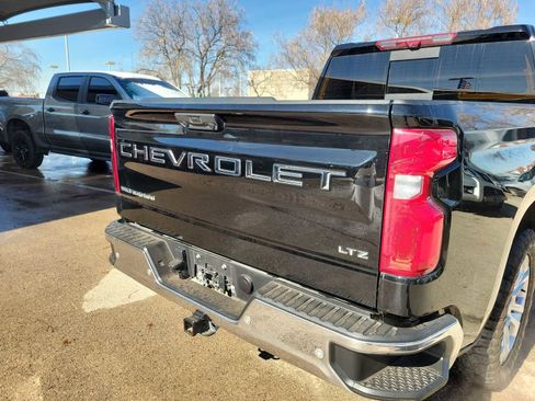 Used 2024 Chevrolet Silverado 1500 LTZ w/ LTZ Premium Package image 19