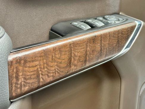 Used 2019 GMC Sierra 1500 Denali w/ Denali Ultimate Package AWD/4WD image 24