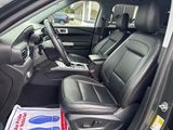 Used 2022 Ford Explorer XLT w/ Equipment Group 202A image 4