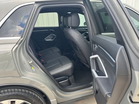 Used 2020 Audi Q3 2.0T Prestige w/ Prestige Package AWD/4WD image 14